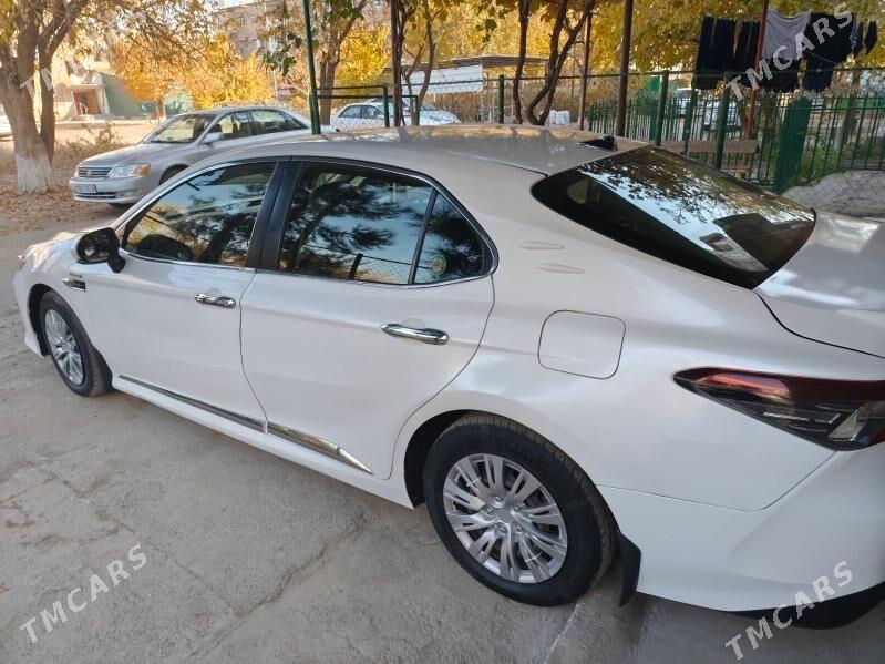 Toyota Camry Hybrid 2021 - 310 000 TMT - Чарджоу - img 6