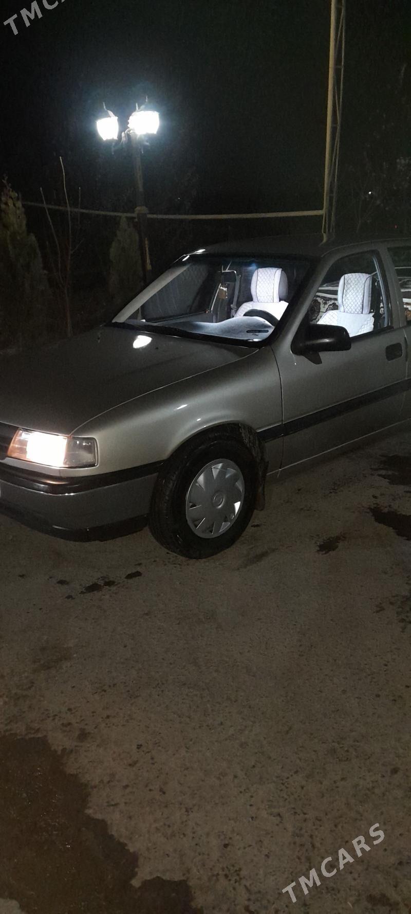 Opel Vectra 1990 - 55 000 TMT - Шабатский этрап - img 3