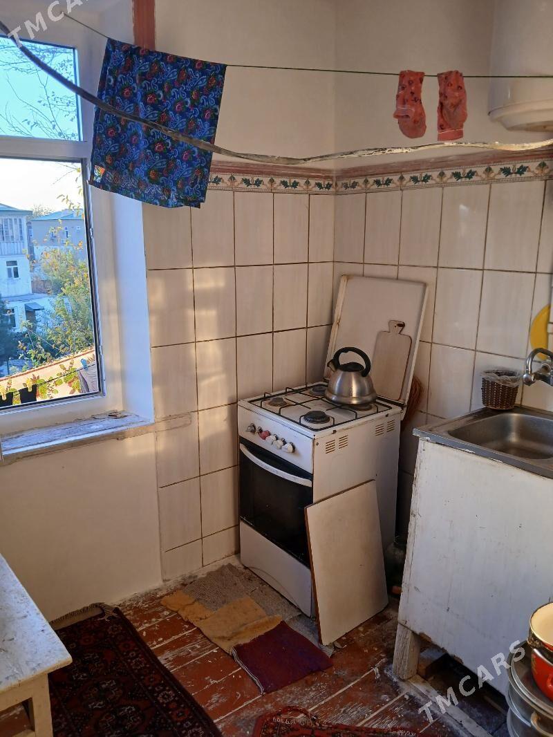 сатлык 1 микр 1 комнат - Türkmenabat - img 4