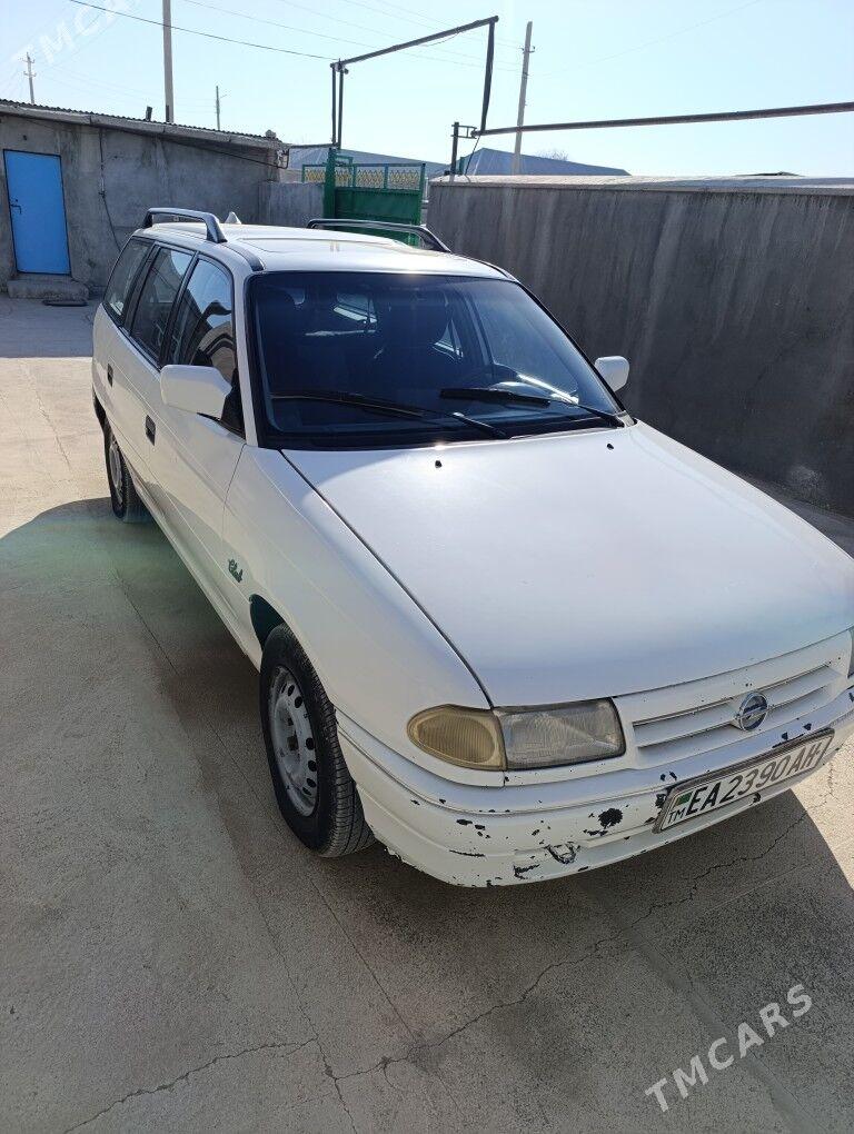 Opel Astra 1992 - 38 000 TMT - Бахарден - img 2
