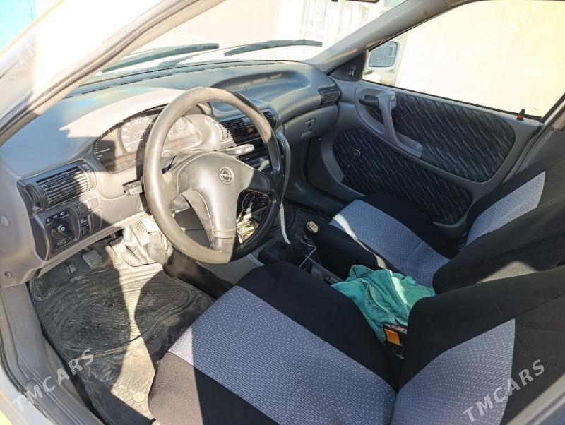 Opel Astra 1992 - 38 000 TMT - Бахарден - img 5