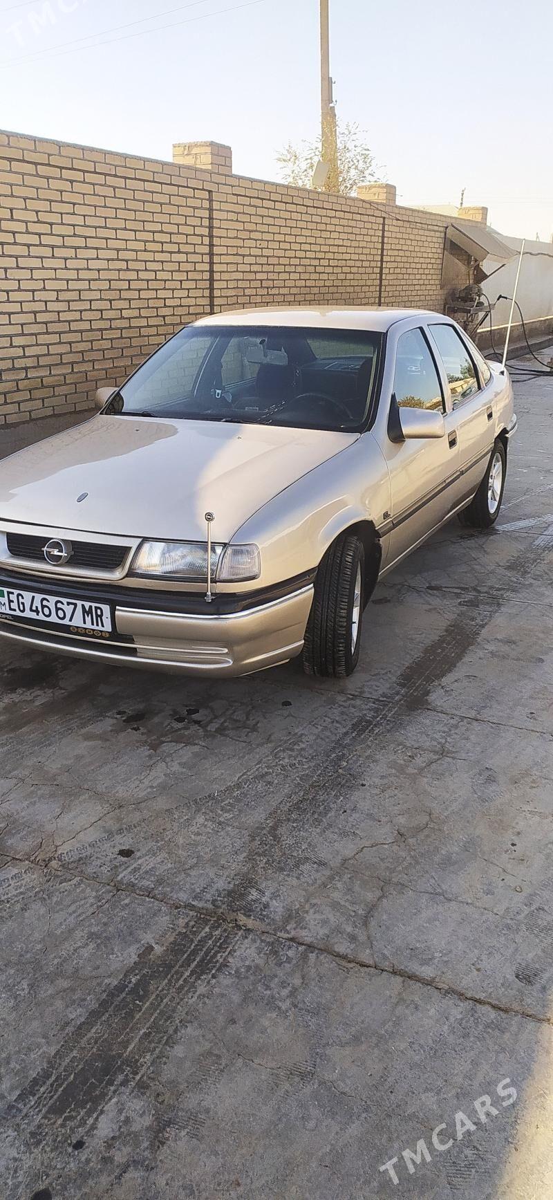 Opel Vectra 1993 - 44 000 TMT - Mary - img 1