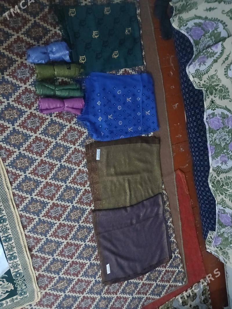 Şarf seçekle zerli ýaglyk 2x - Сакарчага - img 4