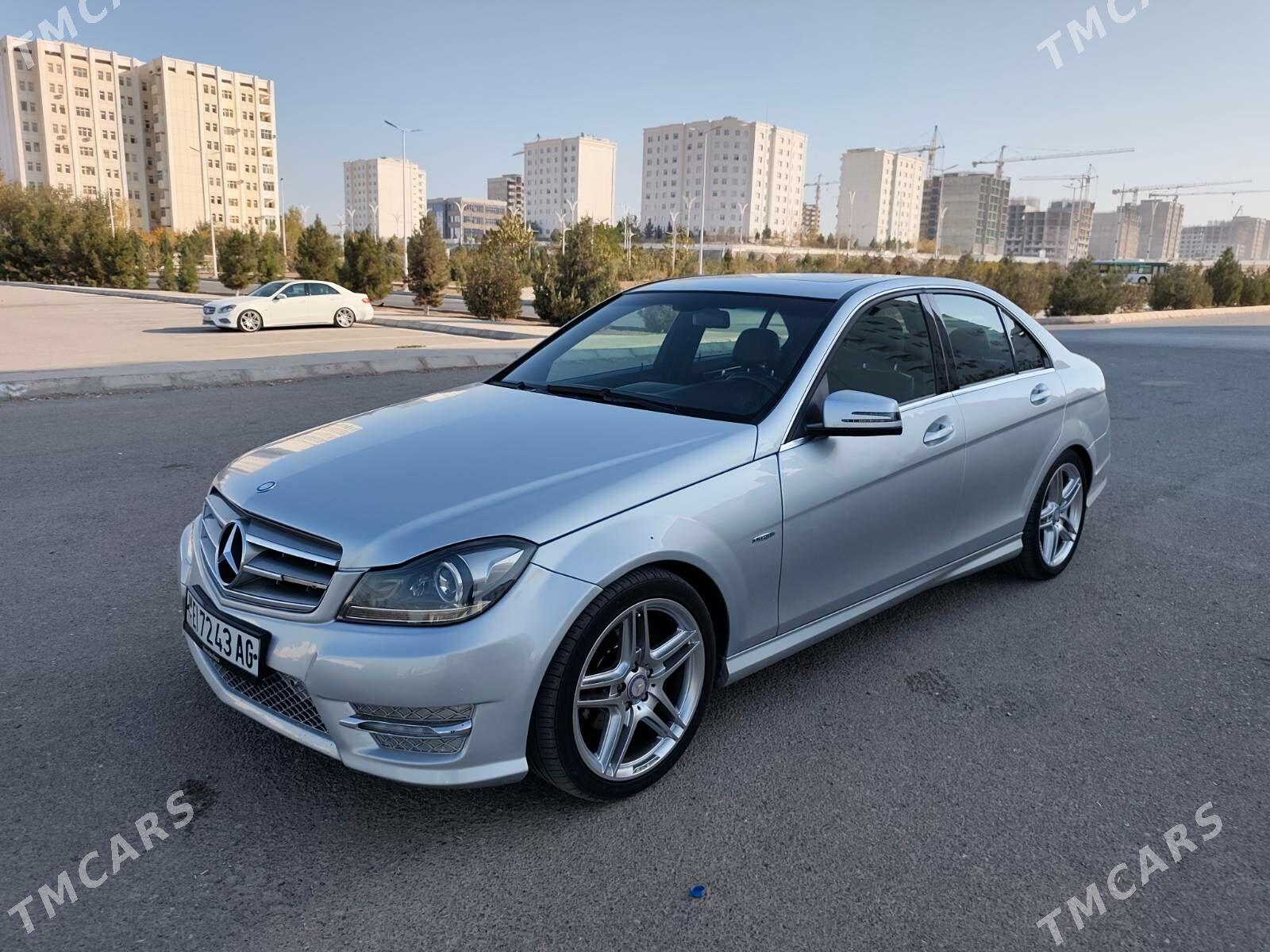 Mercedes-Benz C300 2011 - 220 000 TMT - Ашхабад - img 1
