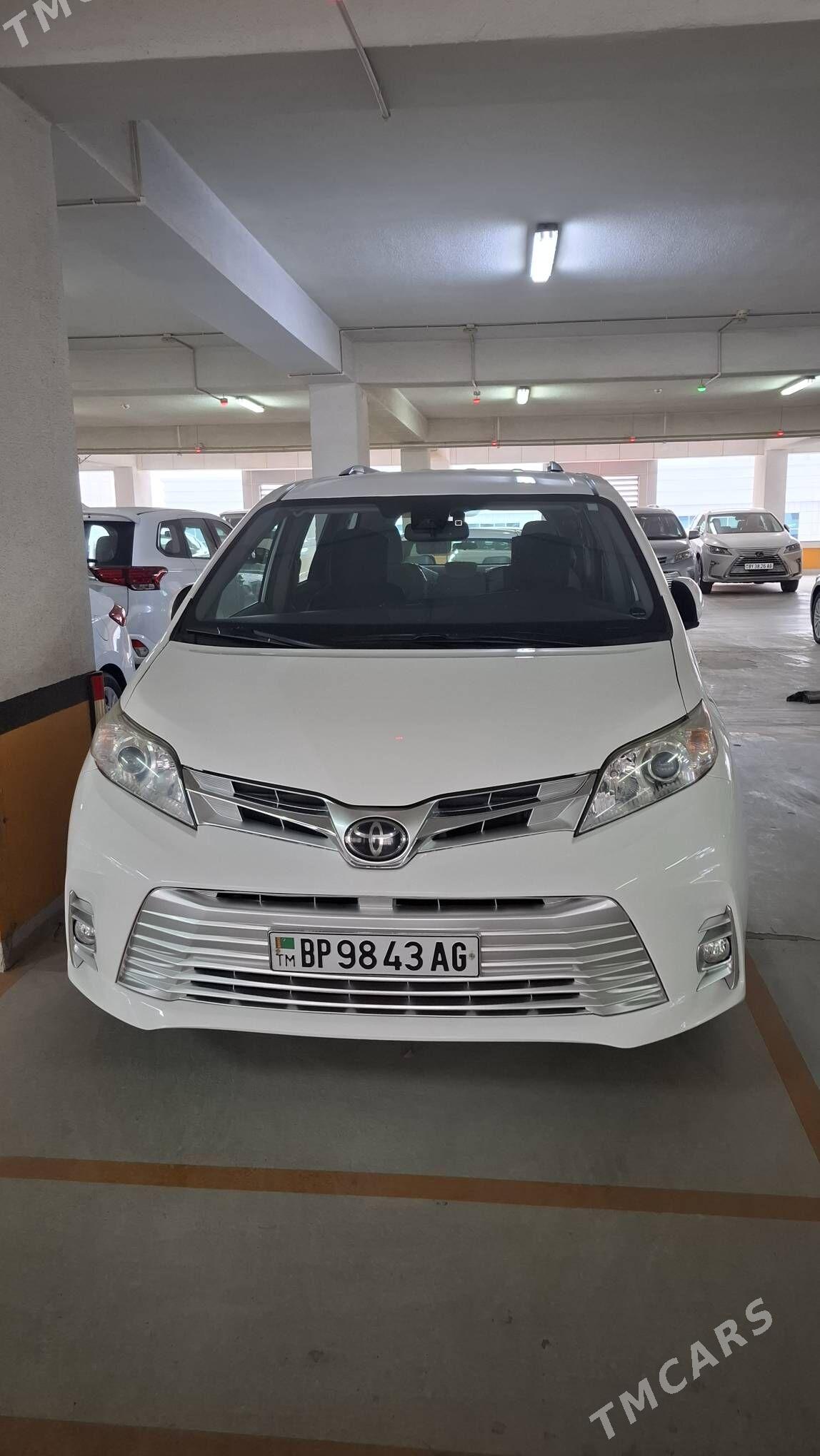 Toyota Sienna 2019 - 415 000 TMT - Ашхабад - img 4