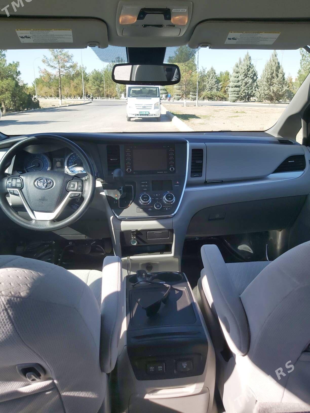 Toyota Sienna 2019 - 415 000 TMT - Ашхабад - img 5