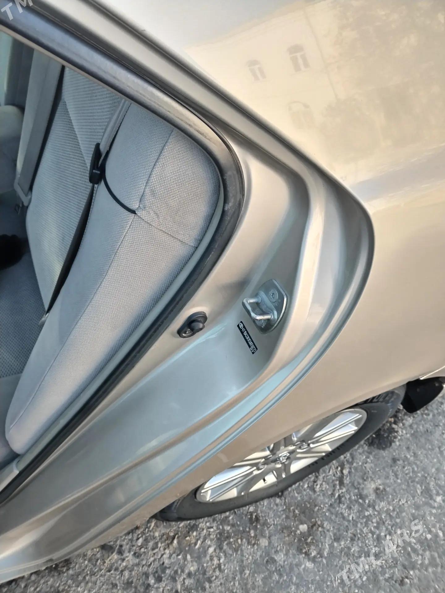 Toyota Camry 2005 - 240 000 TMT - Balkanabat - img 7