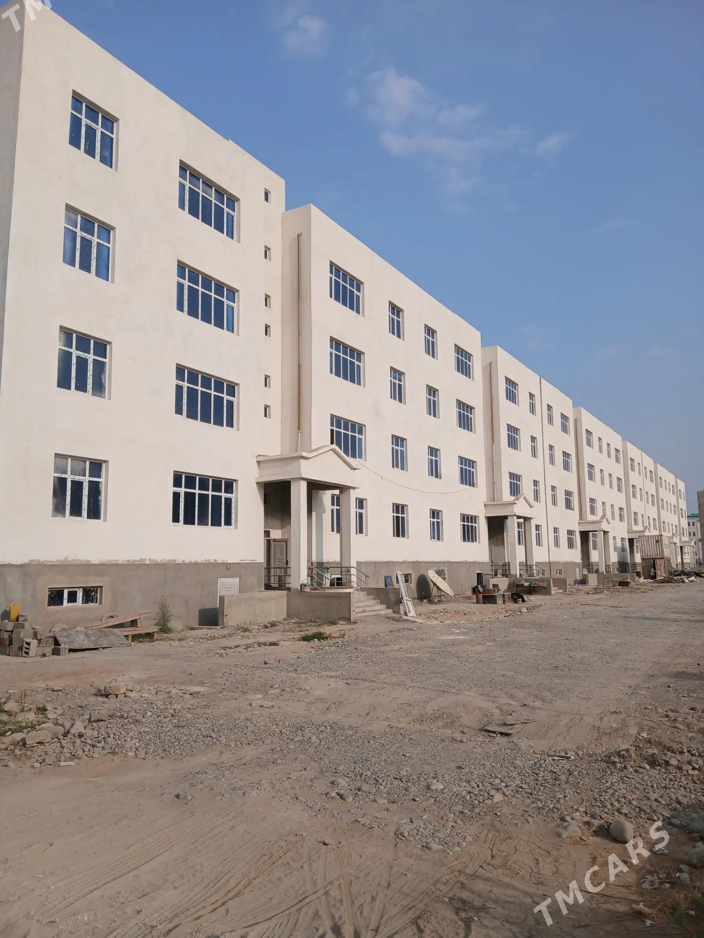 Anew polelitka4/3 3kom 160m²+P - Анев - img 1