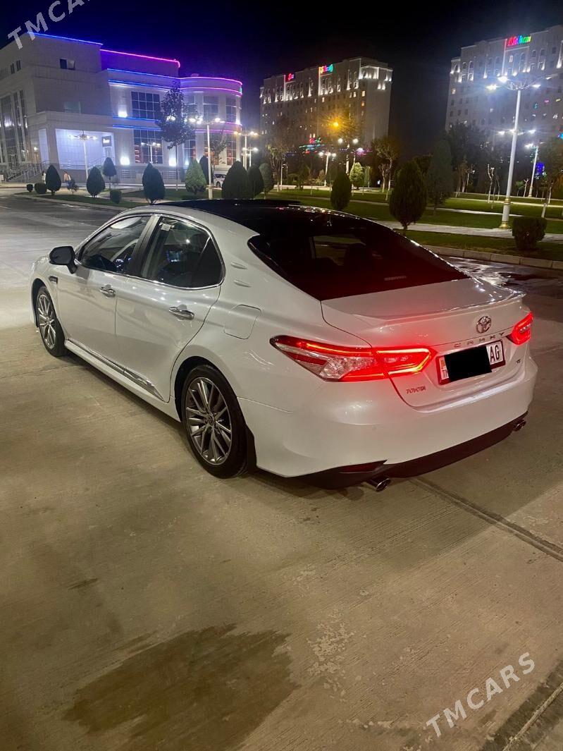 Toyota Camry 2022 - 381 000 TMT - Ашхабад - img 1