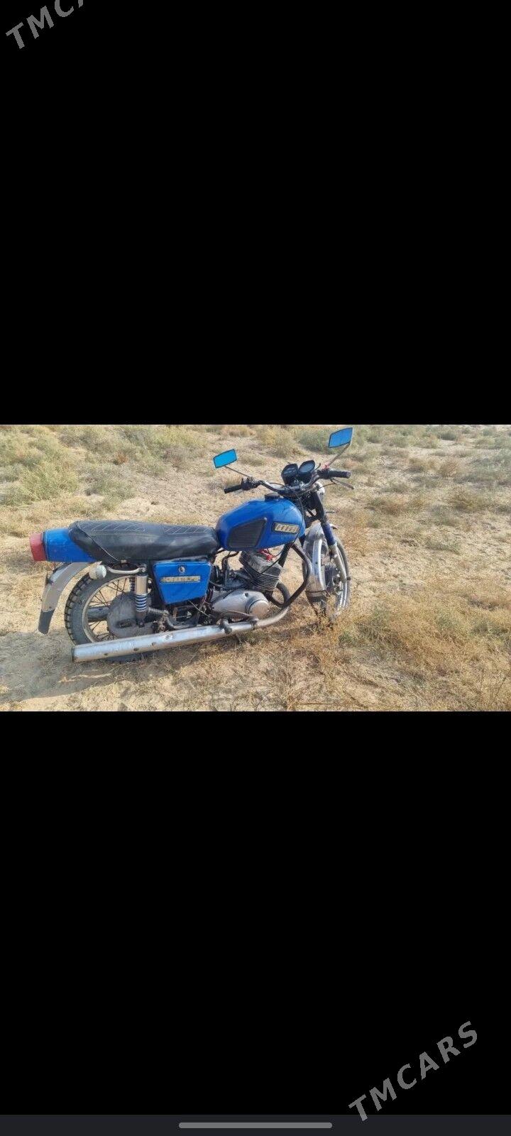 Iž Ýupiter 2014 - 12 000 TMT - Büzmeýin - img 5