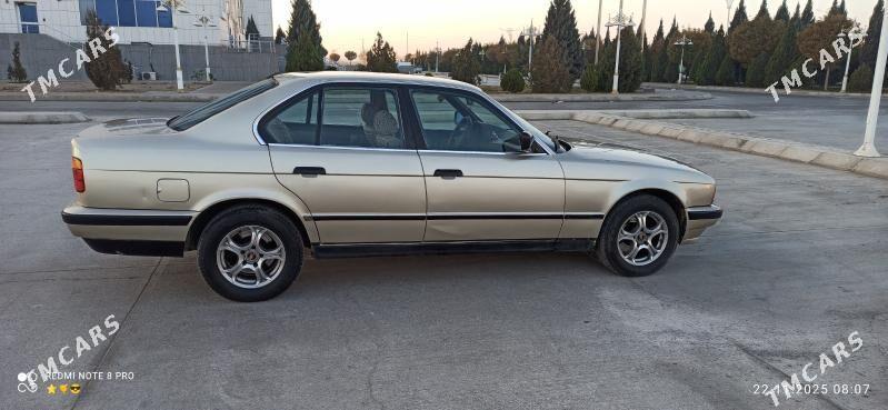 BMW 520 1989 - 50 000 TMT - Çärjew - img 4
