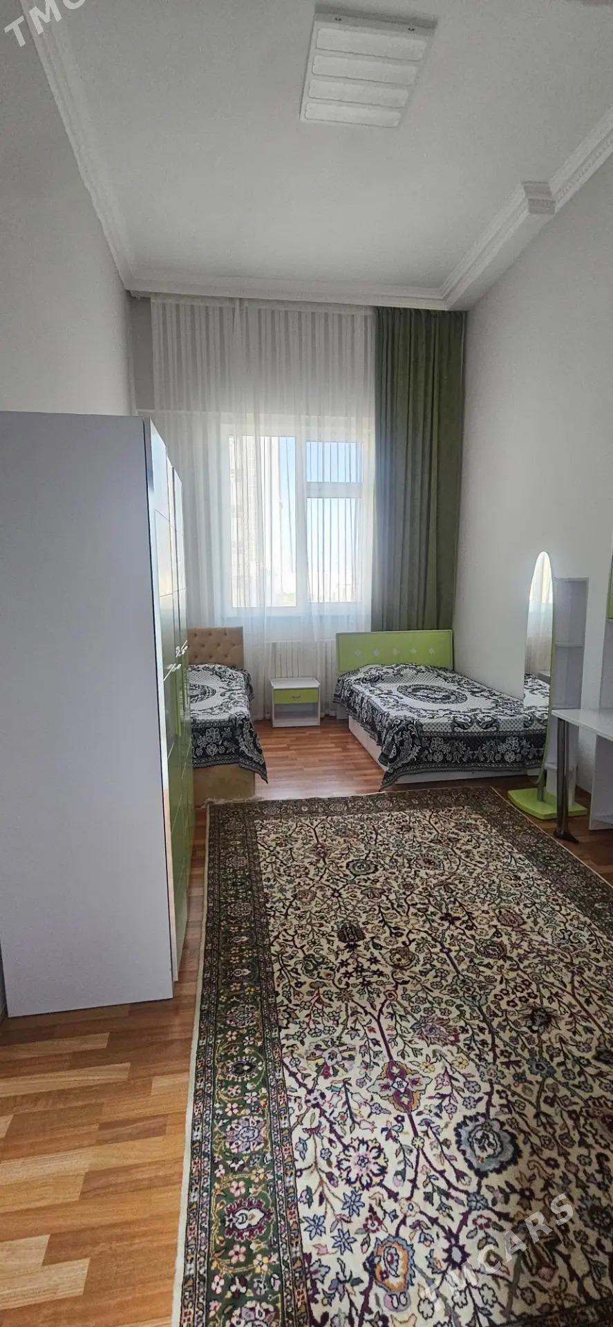 ARENDA ELITKA - Sowetskiý köç. (Garaşsyzlyk şaýoly) - img 6