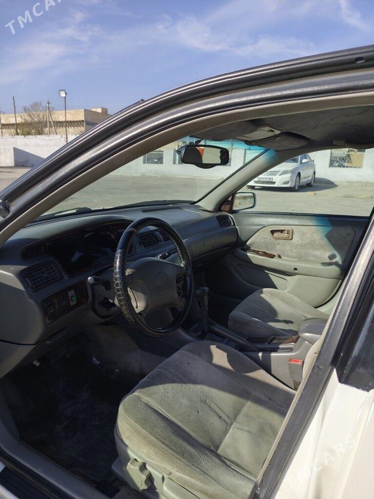 Toyota Camry 1998 - 110 000 TMT - Mary - img 5