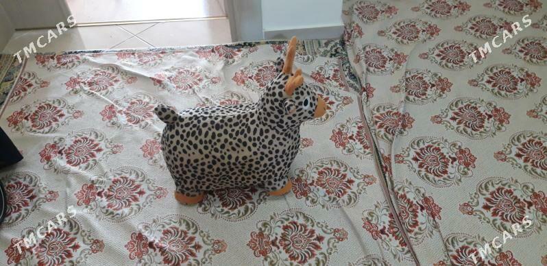 eşek oyunjak - Мир 7 - img 2