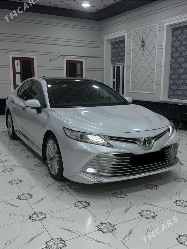 Toyota Camry 2019 - 560 000 TMT - Ашхабад - img 2