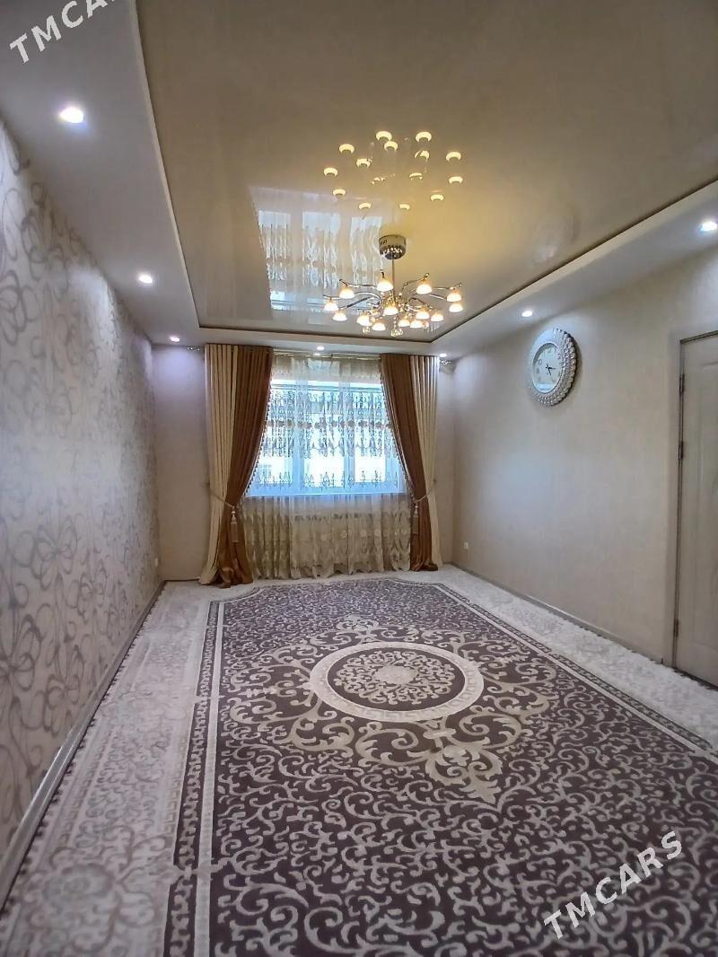 maskowiski 5 et 3 kom elit мас - Moskowskiý köç. (10 ýyl abadançylyk şaýoly) - img 1