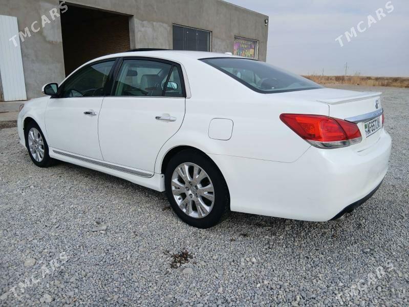 Toyota Avalon 2011 - 290 000 TMT - Теджен - img 1