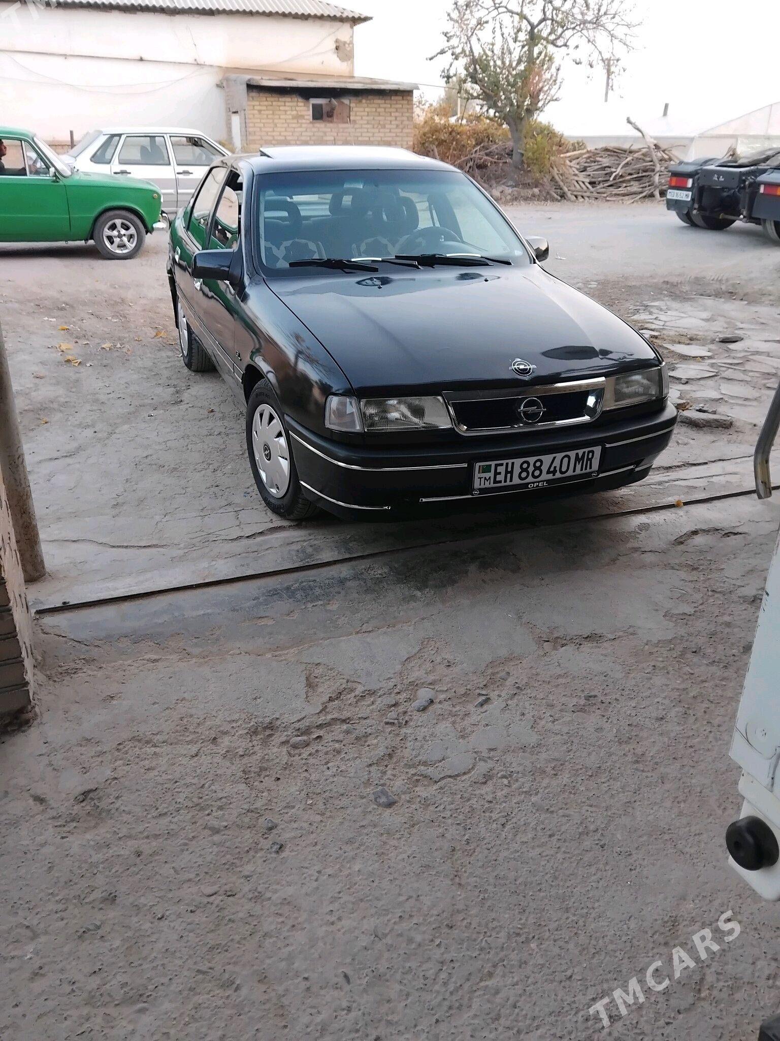 Opel Vectra 1992 - 35 000 TMT - Mary - img 2