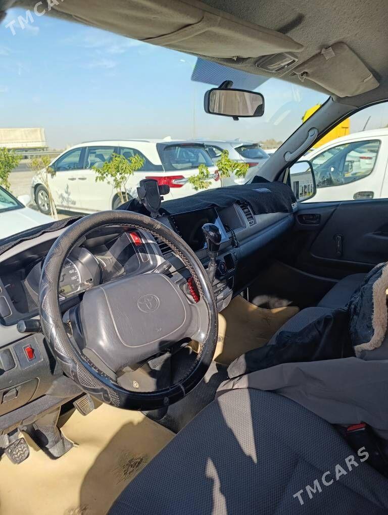 Toyota Hiace 2008 - 250 000 TMT - Mary - img 2