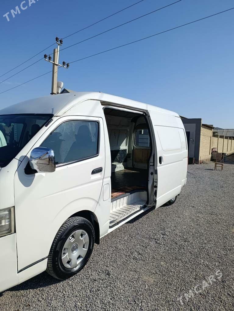 Toyota Hiace 2008 - 250 000 TMT - Mary - img 3