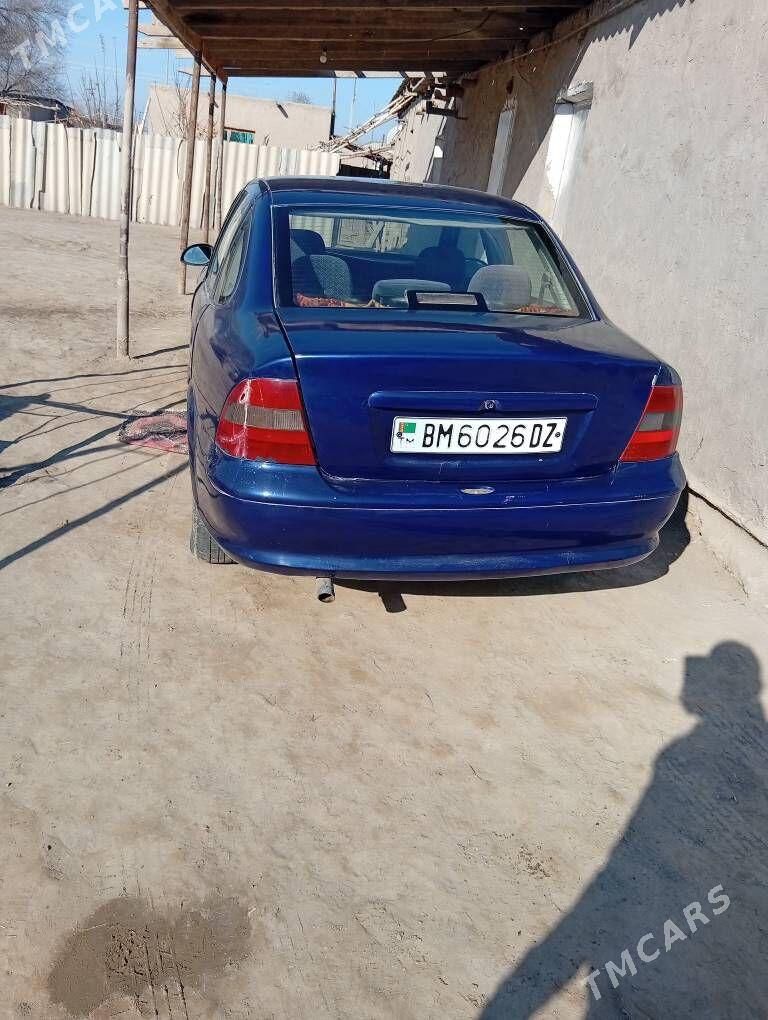 Opel Vectra 1997 - 50 000 TMT - Кёнеургенч - img 2
