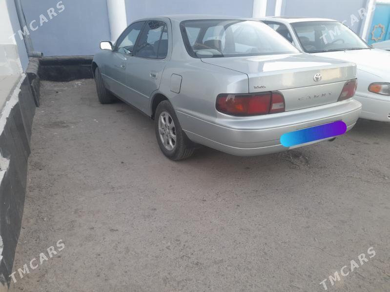 Toyota Camry 1995 - 122 000 TMT - Кёнеургенч - img 4