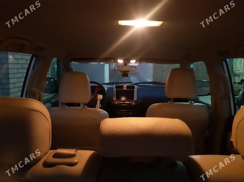 Toyota Land Cruiser Prado 2012 - 560 000 TMT - Garagum etraby - img 3