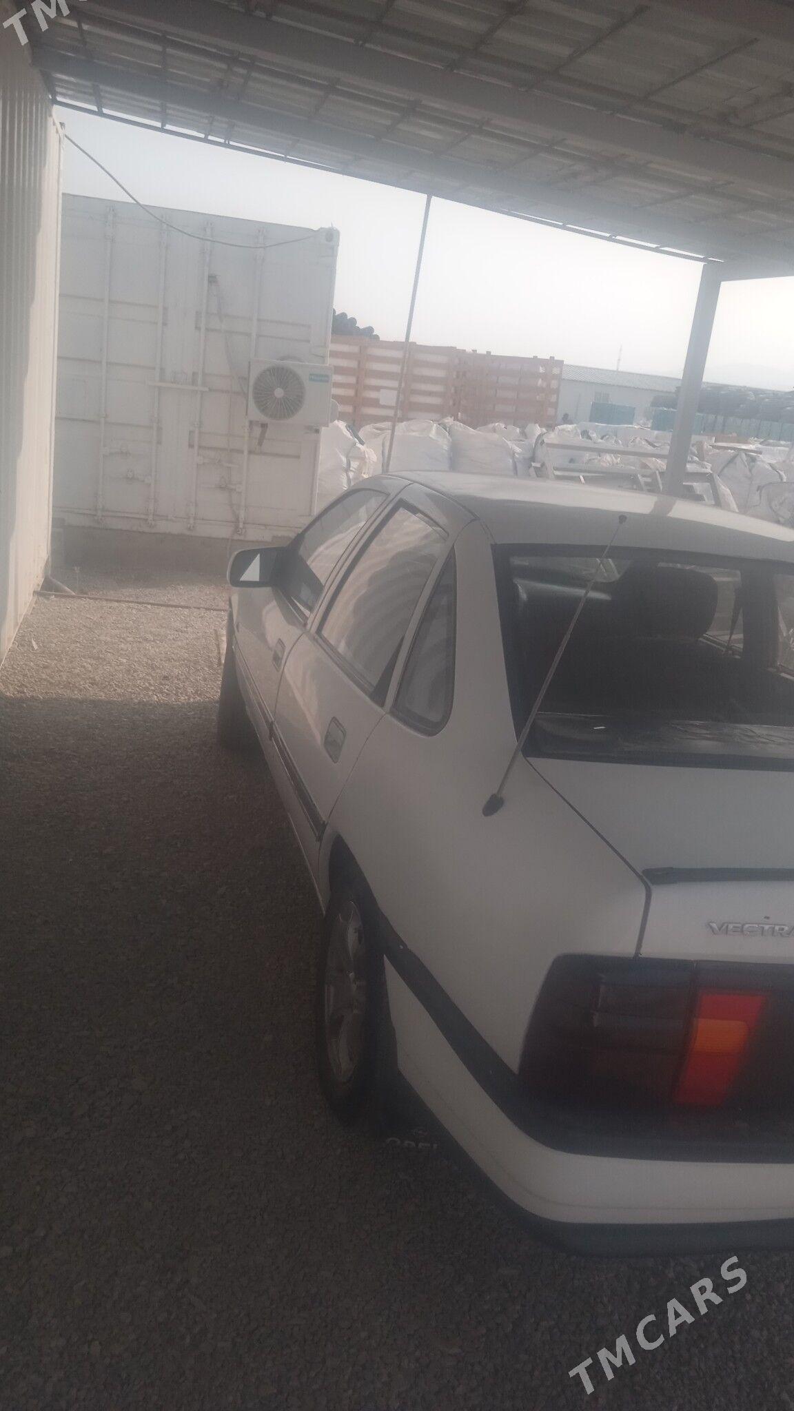 Opel Vectra 1991 - 38 000 TMT - Bagyr - img 3