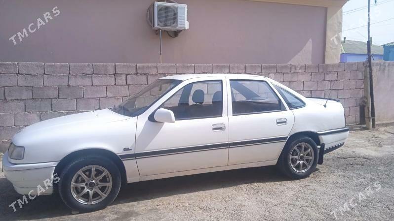 Opel Vectra 1991 - 38 000 TMT - Bagyr - img 6