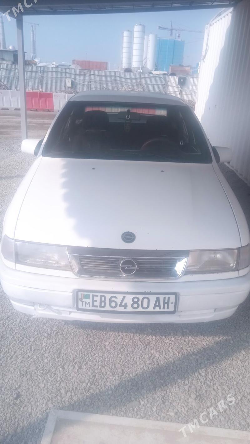 Opel Vectra 1991 - 38 000 TMT - Bagyr - img 1