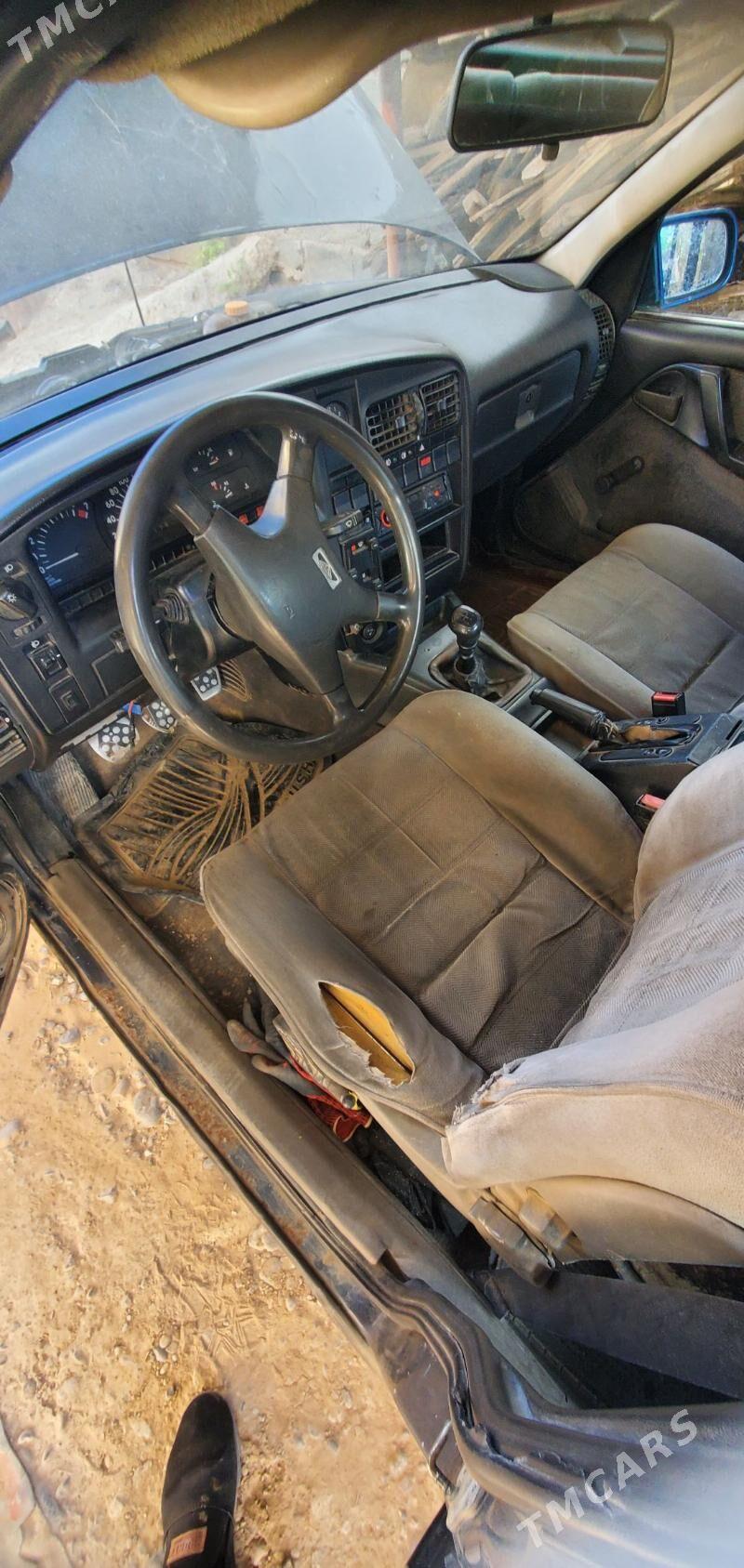 Opel Omega 1991 - 30 000 TMT - Анев - img 5