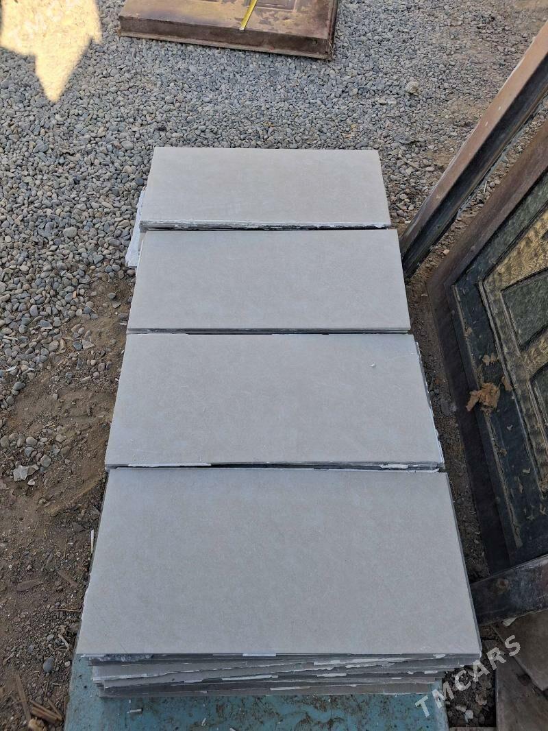 кафель 30 60 - Garadamak - img 2