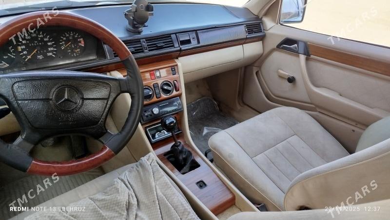 Mercedes-Benz 190E 1993 - 45 000 TMT - Дашогуз - img 6