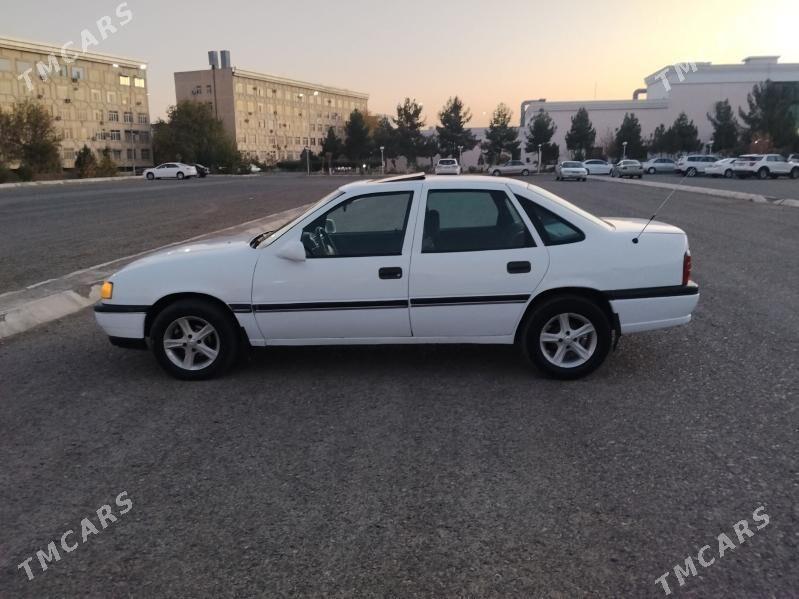 Opel Vectra 1991 - 30 000 TMT - Мары - img 4