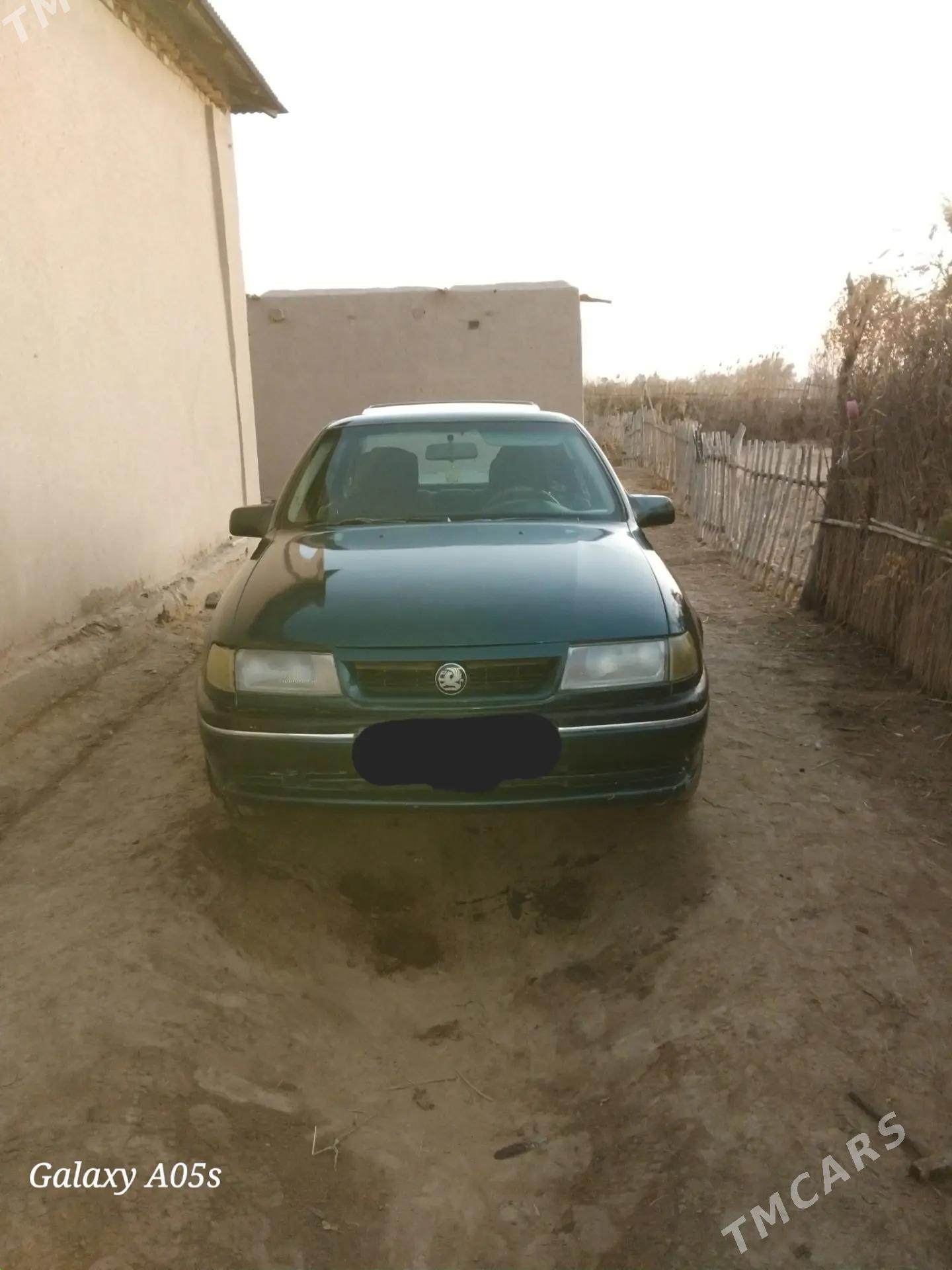Opel Vectra 1994 - 40 000 TMT - етр. Туркменбаши - img 2
