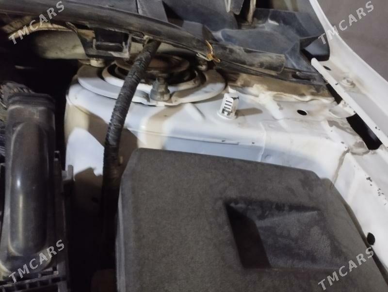 Toyota Corolla 2010 - 147 000 TMT - Халач - img 9