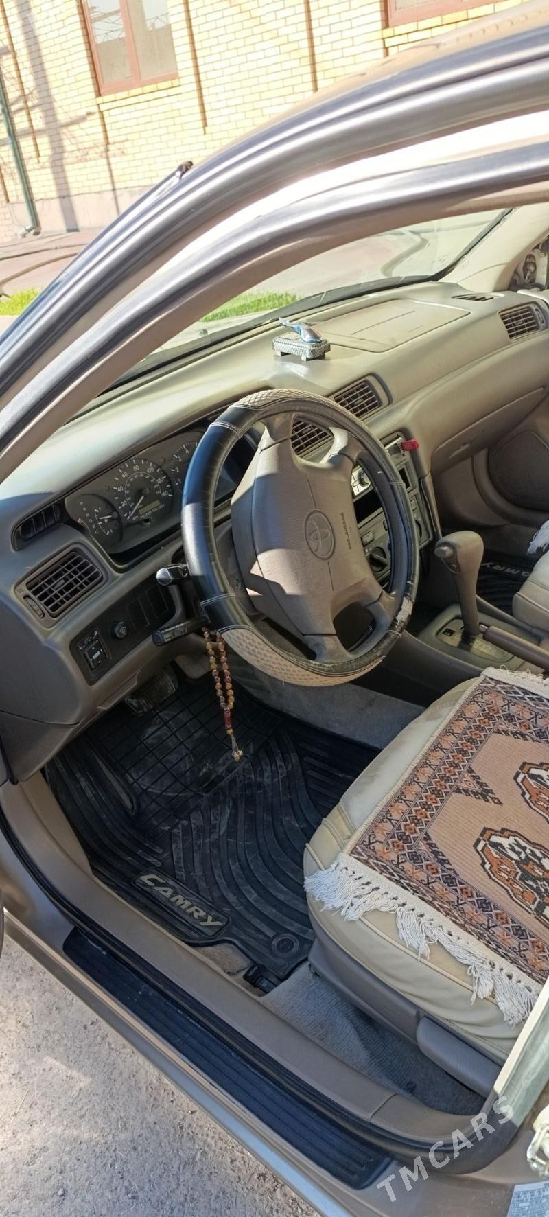 Toyota Camry 2001 - 140 000 TMT - Туркменабат - img 4