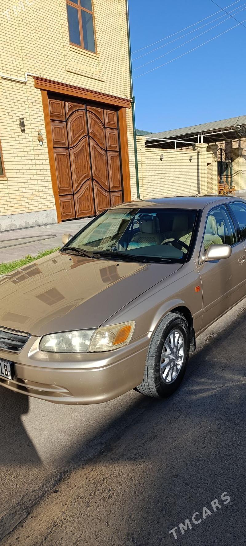 Toyota Camry 2001 - 140 000 TMT - Туркменабат - img 1