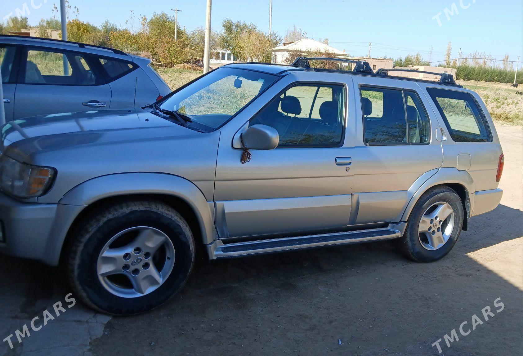 Nissan Pathfinder 2002 - 115 000 TMT - Акдепе - img 5