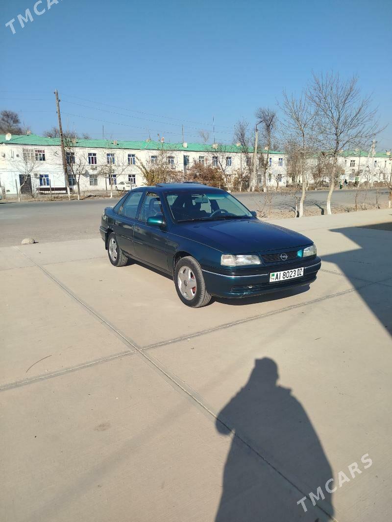 Opel Vectra 1993 - 63 000 TMT - Шабатский этрап - img 3