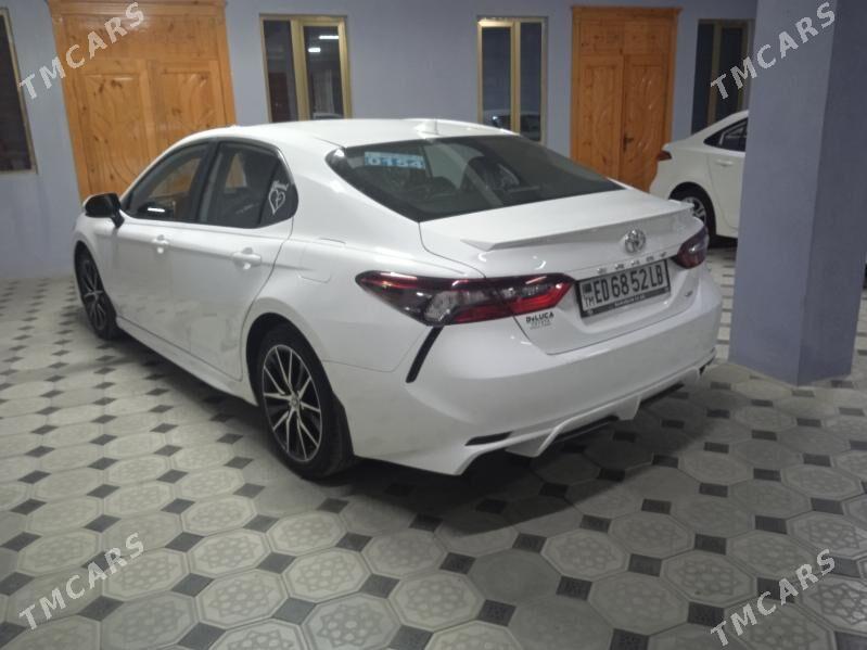 Toyota Camry 2021 - 350 000 TMT - Kerki - img 3