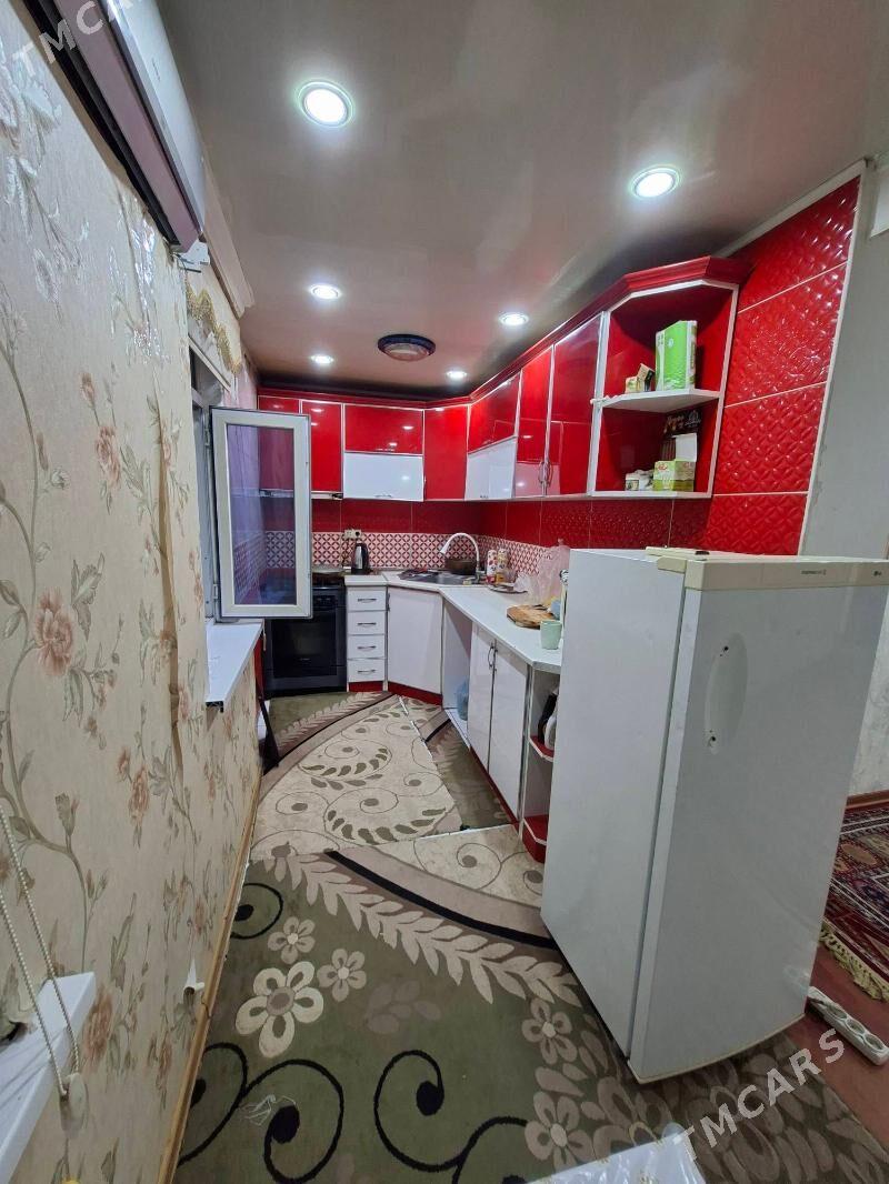 10микр 2комн Айтакова - 10 мкр - img 3