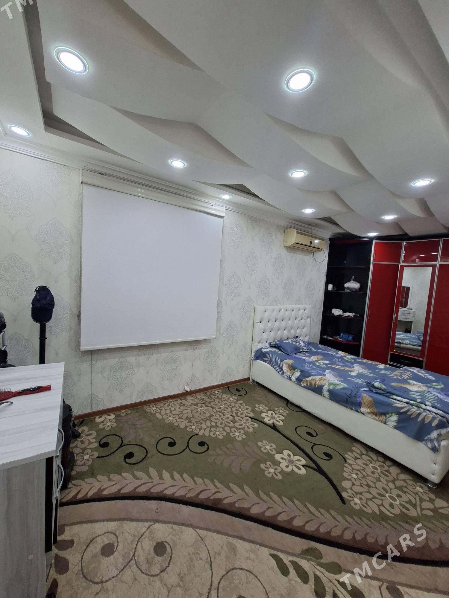 10микр 2комн Айтакова - 10 мкр - img 4