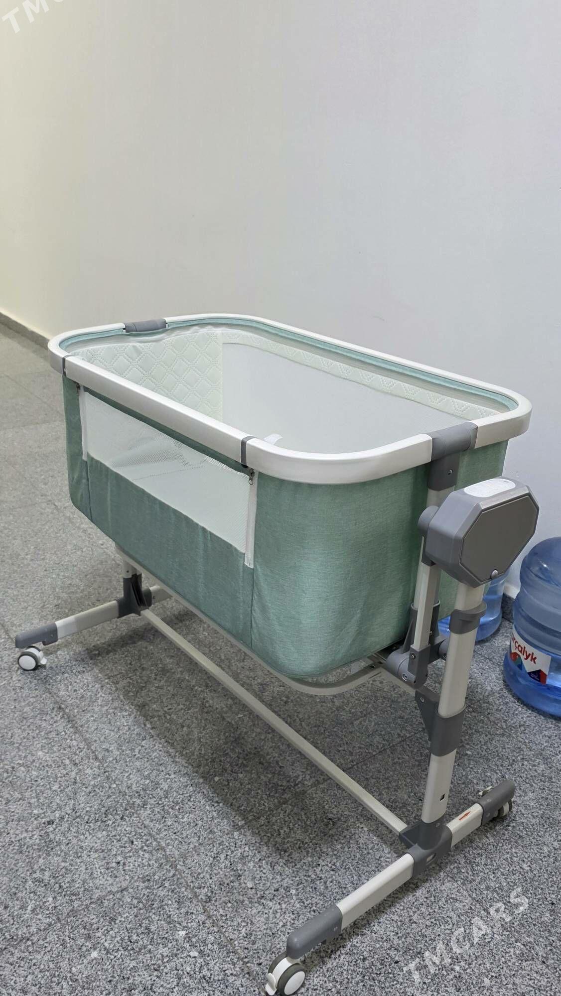 Detskiy krowat - Moskowskiý köç. (10 ýyl abadançylyk şaýoly) - img 3