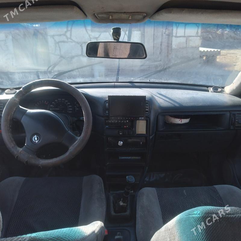 Opel Vectra 1989 - 31 000 TMT - Гызыларбат - img 10