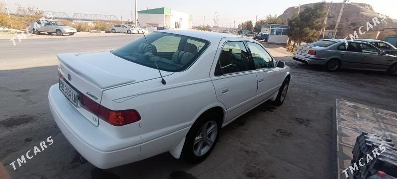 Toyota Camry 2000 - 140 000 TMT - Kerki - img 4