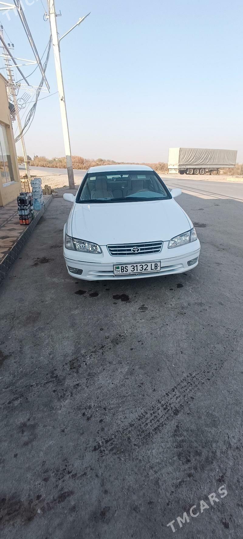 Toyota Camry 2000 - 140 000 TMT - Kerki - img 2