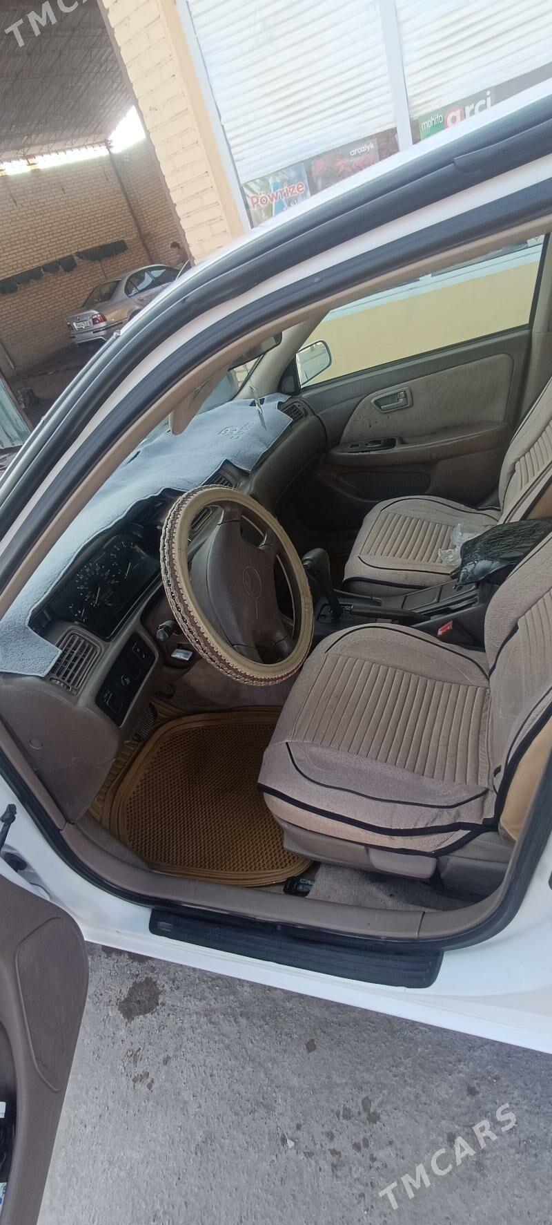 Toyota Camry 2000 - 140 000 TMT - Kerki - img 7