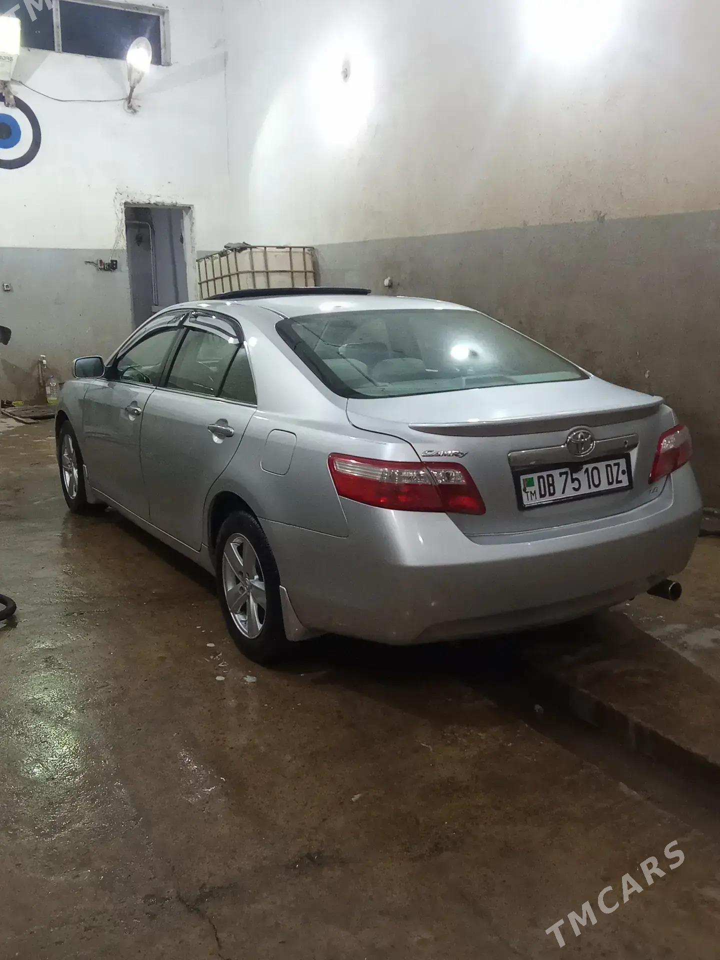 Toyota Camry 2007 - 168 000 TMT - Губадаг - img 2