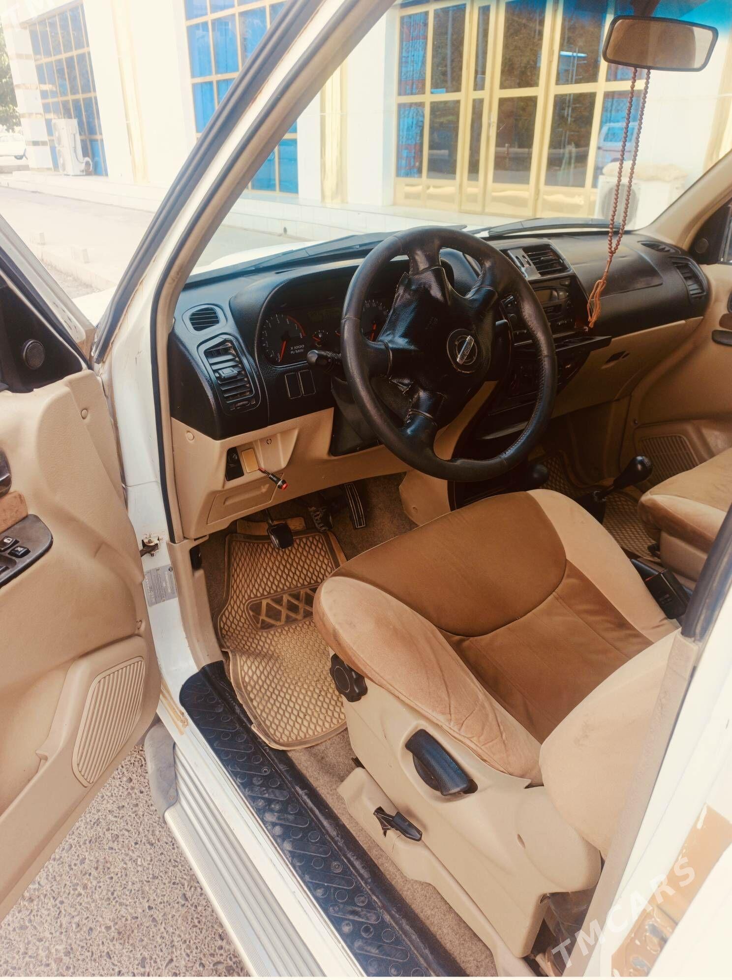 Nissan Terrano 2003 - 100 000 TMT - Mary - img 8